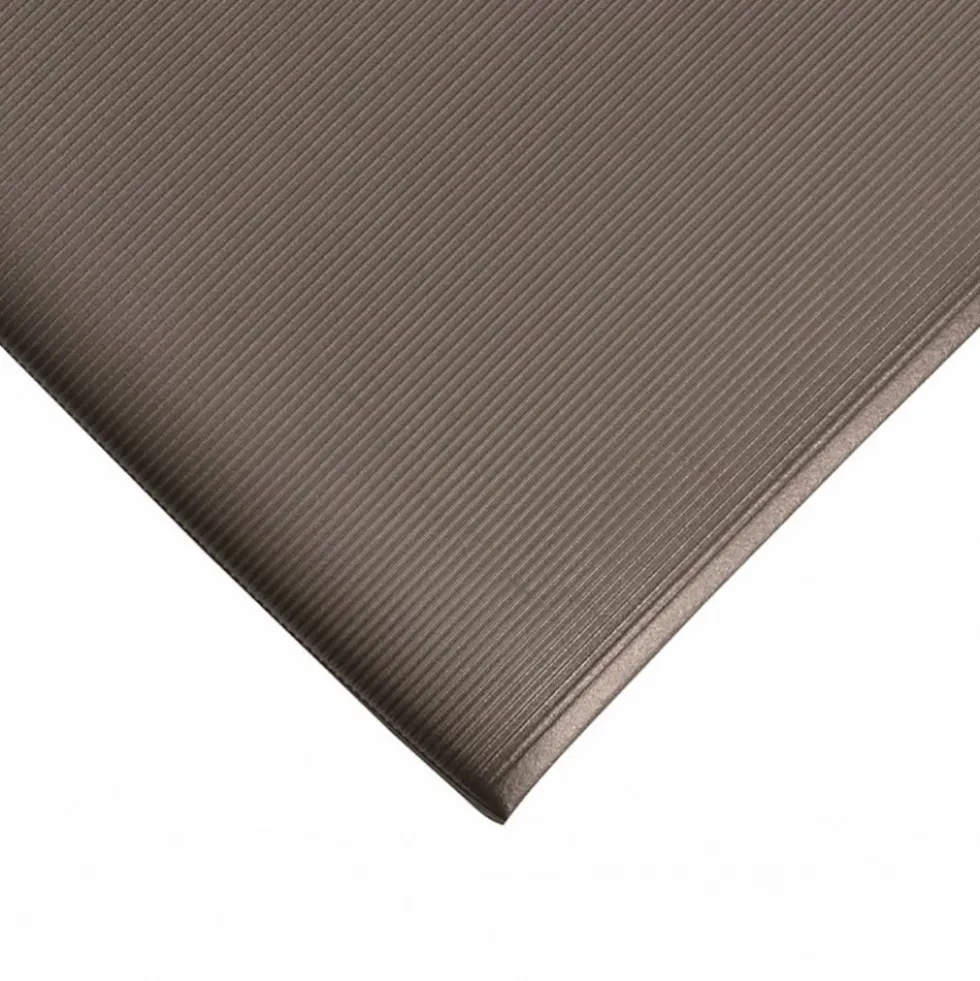Blade Runner Anti-Fatigue Mat with Dyna-Shield 1/2 Inch x 2x3 Ft.