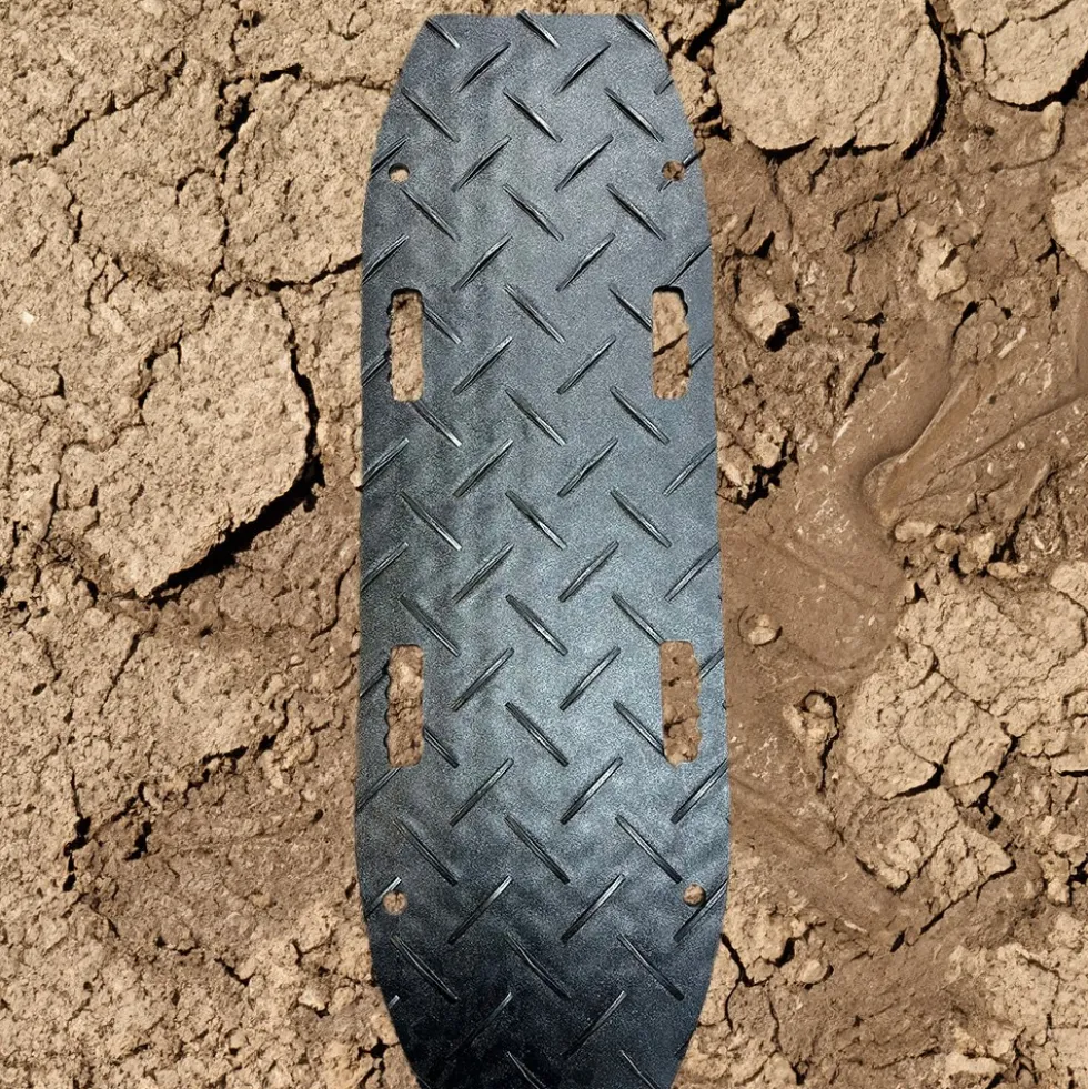 Blue Gator Recovery Traction Diamond Mat Black 1/2 Inch x 1.6x4 Ft.