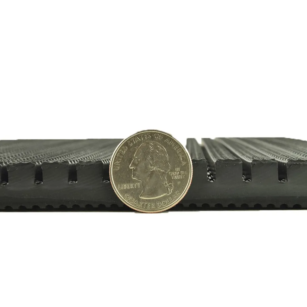 Firmagrip Industrial Matting 4 ft x 33 ft Roll