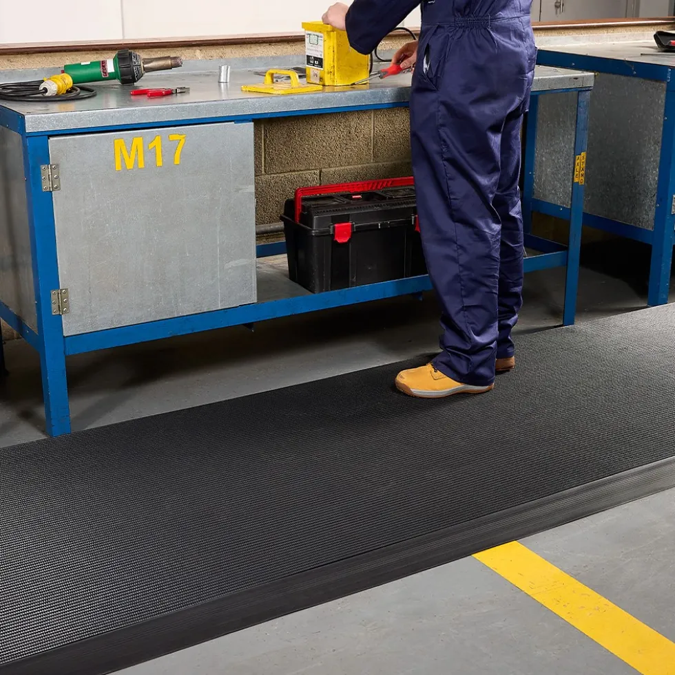 Firmagrip Industrial Matting 4 ft x 33 ft Roll
