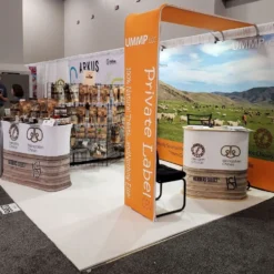 Foam Premium Interlocking Trade Show Mats 10x10 Ft. Kit