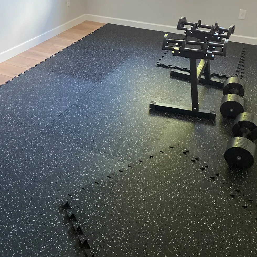 Geneva Rubber Tile 10% Color 3/8 Inch x 3x3 Ft.