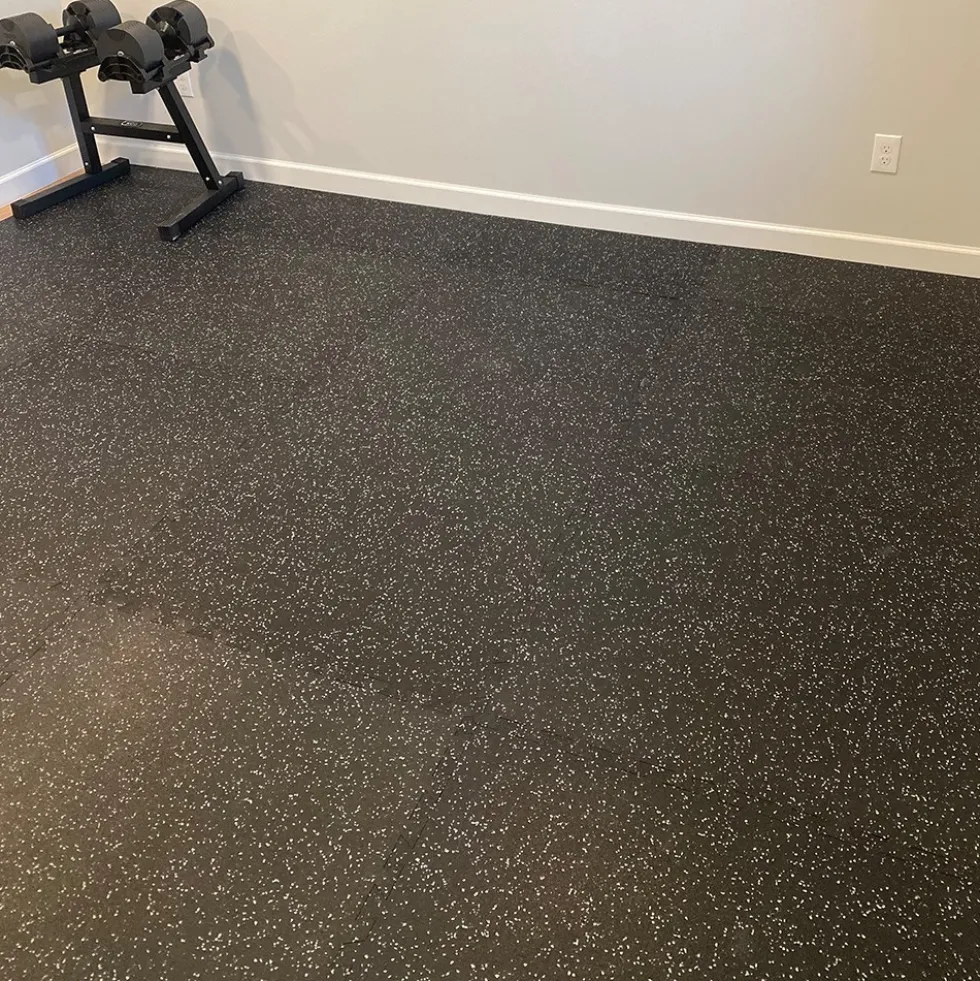 Geneva Rubber Tile 10% Color 3/8 Inch x 3x3 Ft.