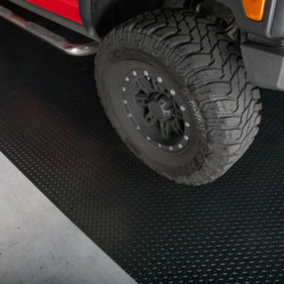 G-Floor Diamond Tread Garage Floor Roll 1.9 mm x 8.6x24 Ft.