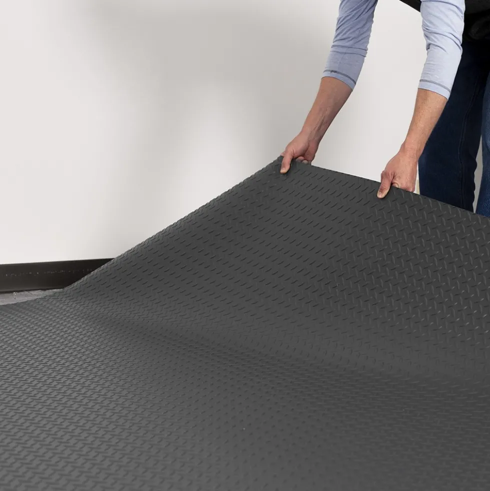 G-Floor Diamond Tread Garage Floor Roll 1.9 mm x 8.6x24 Ft.