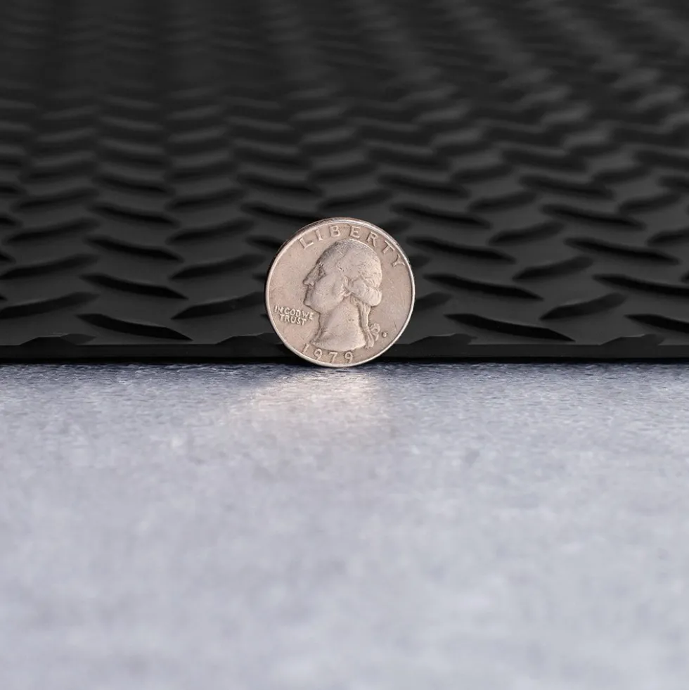 G-Floor Diamond Tread Garage Floor Roll 1.9 mm x 7.6x17 Ft.