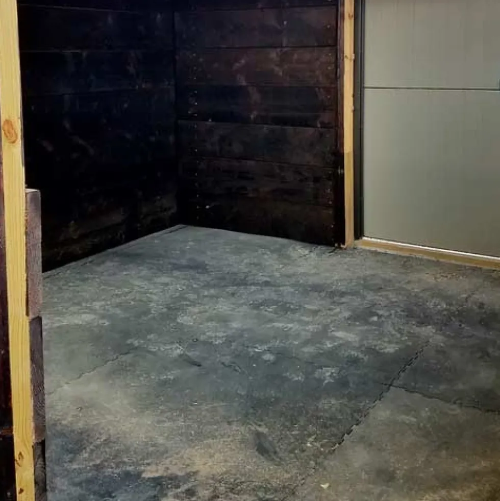 Horse Stall Mats Kit Cobblestone 3/4 Inch x 12x16 Ft.