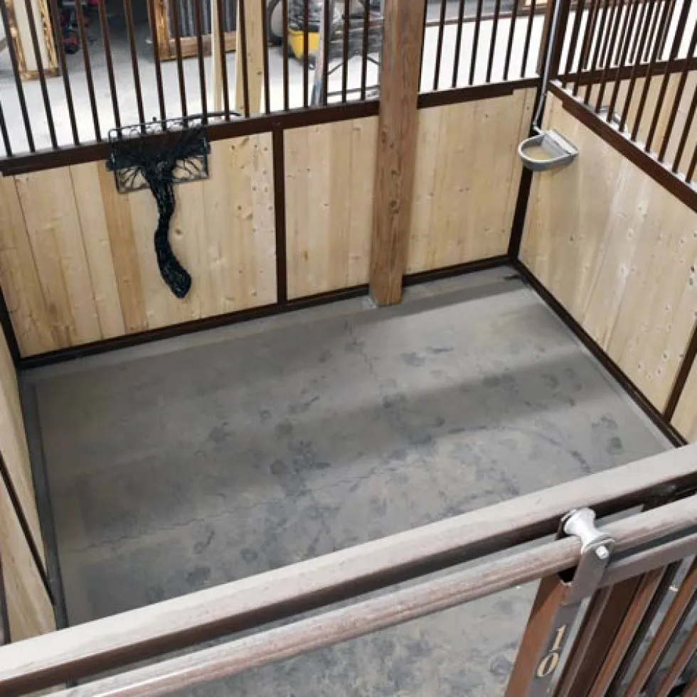 Horse Stall Mats Kit Cobblestone 3/4 Inch x 8x10 Ft.