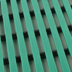 HVD Kennel Matting Roll 13.5 mm x 4x33 Ft.