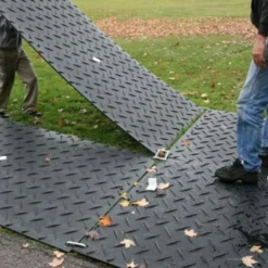 Mat-Pak Ground Protection Diamond Tread Black 1/2 Inch x 4x8 Ft.