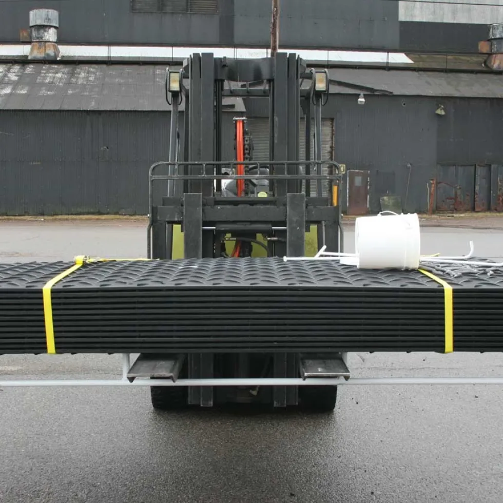 Mat-Pak Ground Protection Diamond Black - 12 Mats Kit 1/2 Inch x 3x8 Ft.