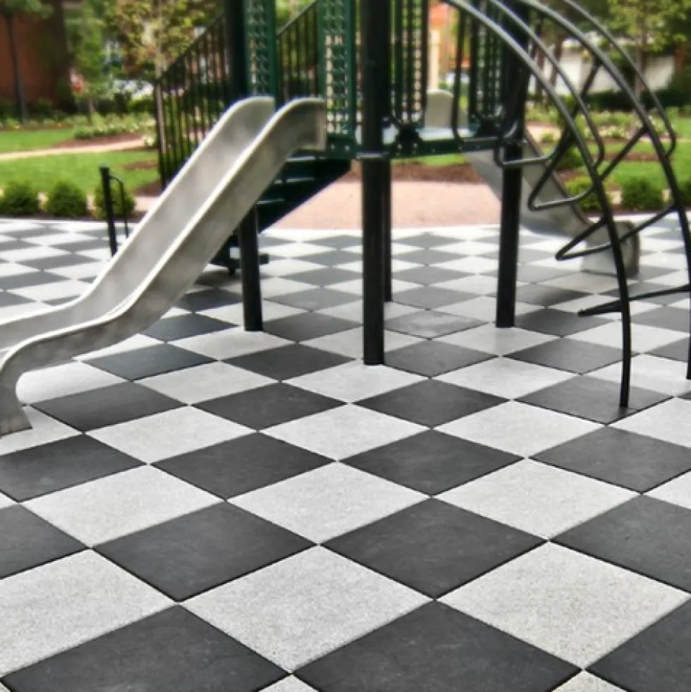 Max Playground Rubber Tile Colors 2.5 Inch x 2x2 Ft. with Quad Blok