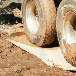 Mud-Traks Lawn Protection Mat - Rope Handles 5/16 Inch x 32 Inches x 6 Ft.