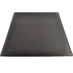 Razorback Anti-Fatigue Mat With Dyna-Shield 1/2 Inch x 4x60 Ft.