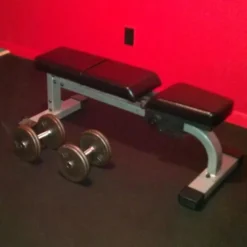 Rolled Rubber Pacific 8 mm Black Per SF