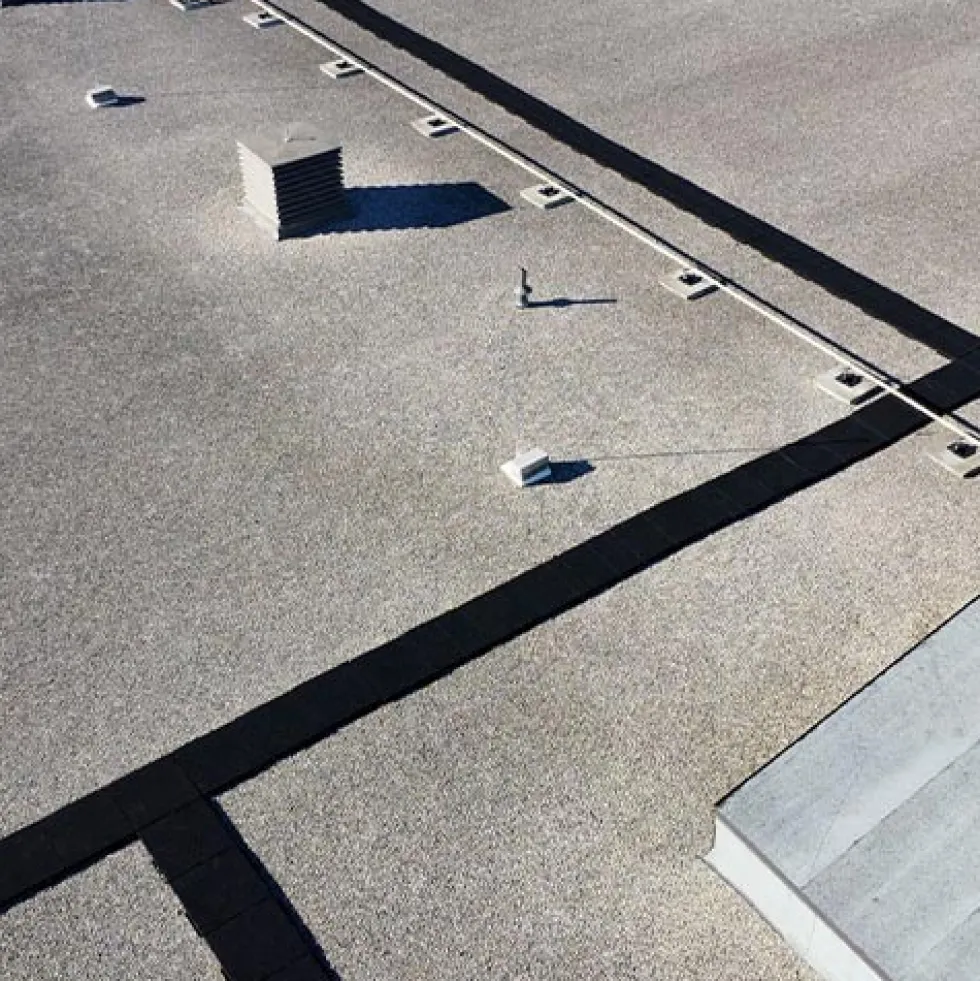 Sterling Walkway Pad Roof Top Black 2 Inch x 2x2 Ft.