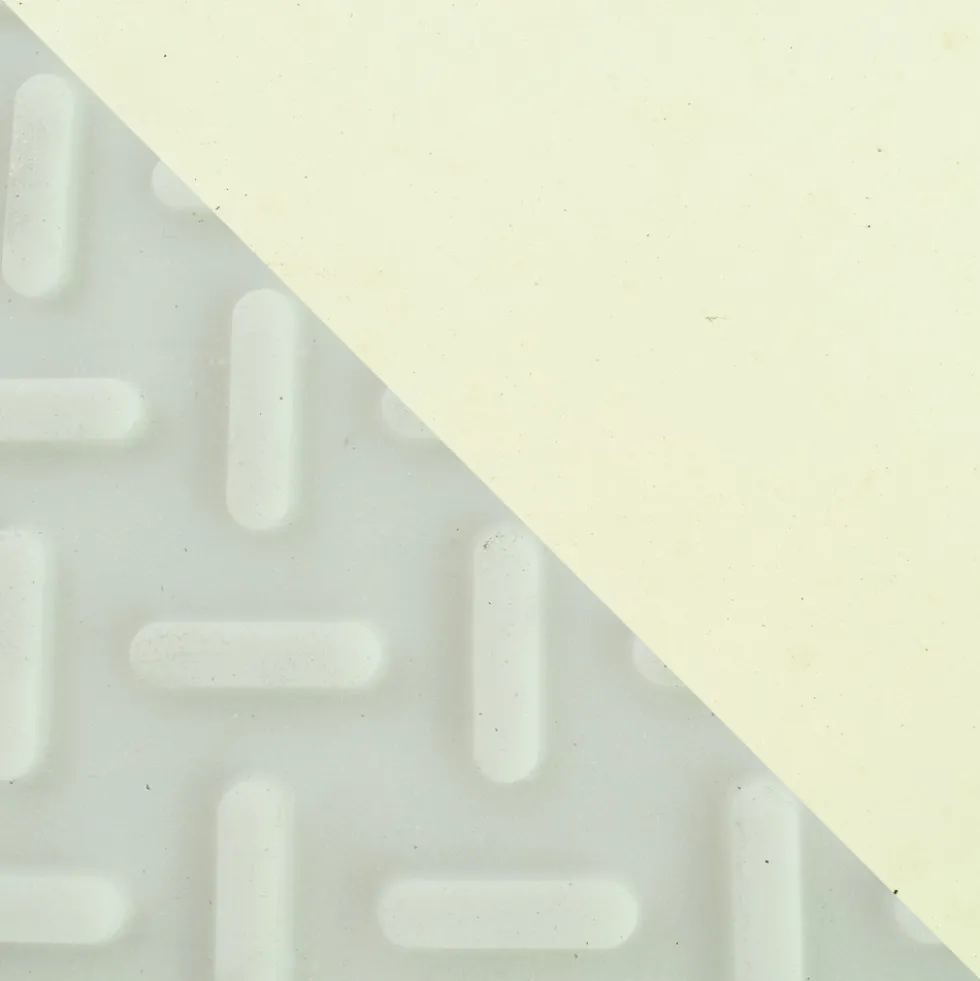 VersaMats Diamond Tread Clear 1/2 Inch x 2x8 Ft.