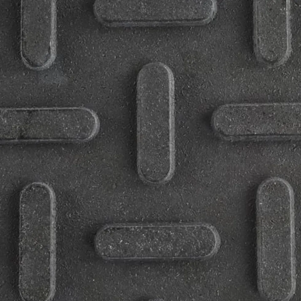 VersaMats Diamond-Versa Tread Black 1/2 Inch x 2x8 Ft.