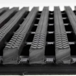 Vynagrip Heavy Duty Industrial Matting Black 2 x 33 ft Roll