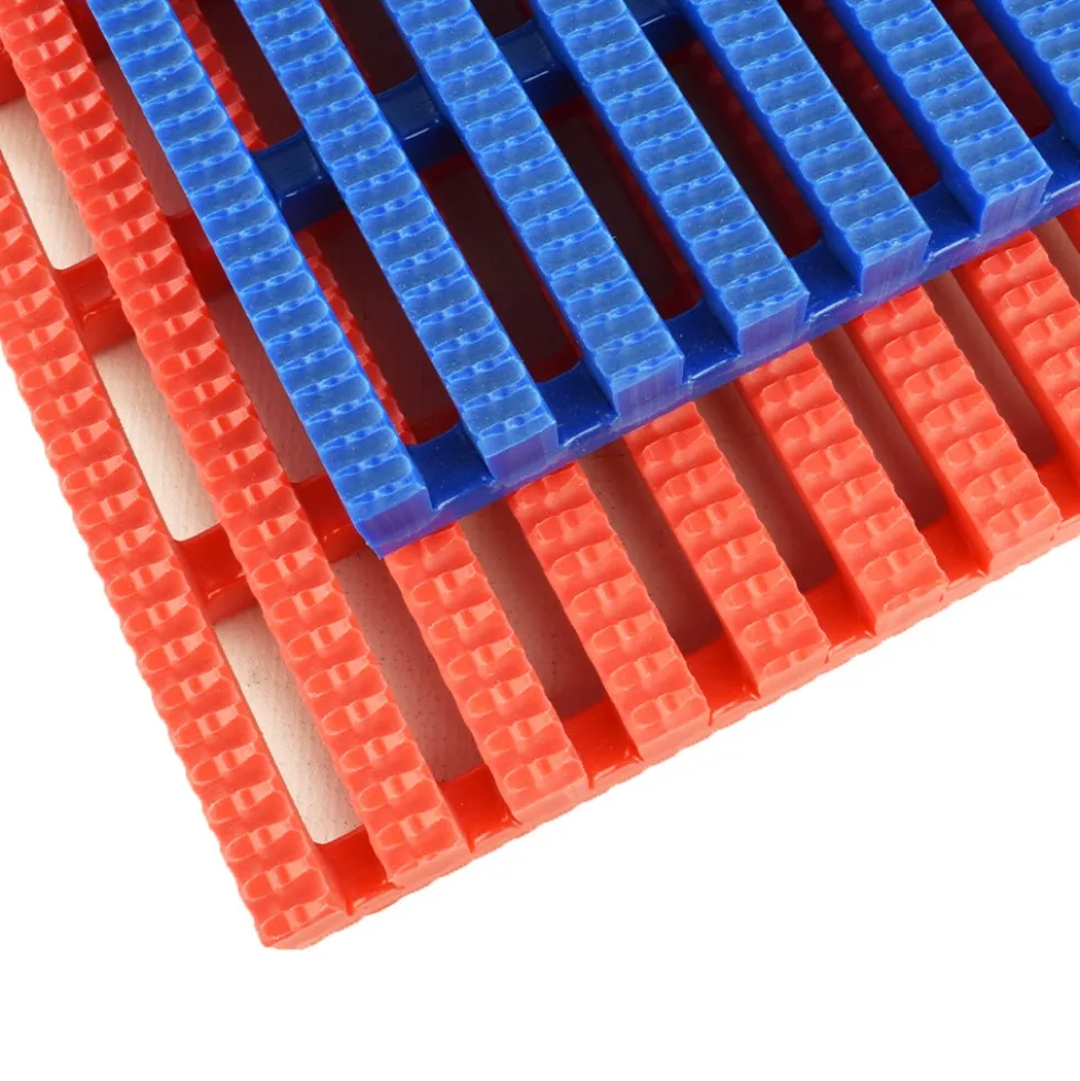Vynagrip Heavy Duty Industrial Matting Colors 4 x 33 ft Roll