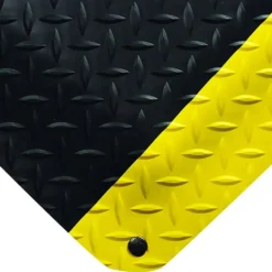Wearwell Diamond-Plate SpongeCote 2x3 Ft. Black w/Yellow Borders