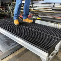 Wearwell Foundation Platform System Open 8Hx36Wx54L Inch Kit
