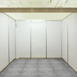 Wood Grain Reversible Interlocking Foam Tiles Trade Show 10x20 Ft. Kit